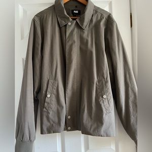 PAIGE mens Barrymont Aviator Collar Jacket
Missing faux fur